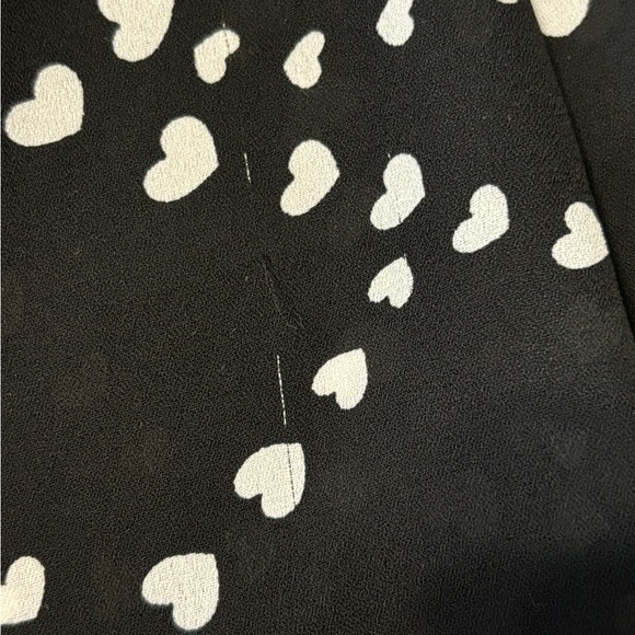 Torrid Black and White Heart Pattern Camisole Top - Picture 4 of 6